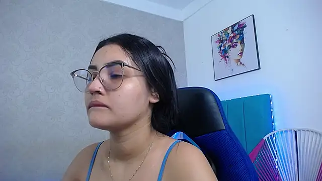 antonella sweetlittle online show from 11/30/25, 12:20