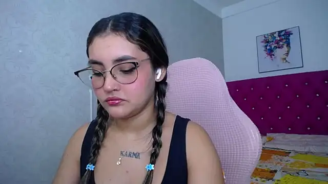 antonella sweetlittle online show from 05/31/26, 06:09