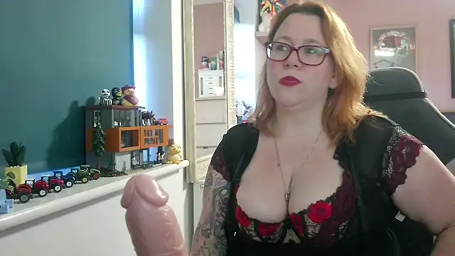 Snapshot of NikiDeeOfficial chatting on 01/10/26, 04:09 NikiDeeOfficial online show from 01/10/26, 04:09