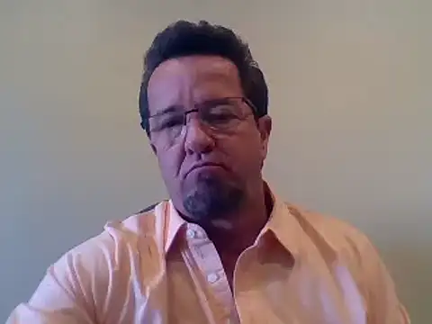 sluttydylan online show from 12/19/24, 10:42