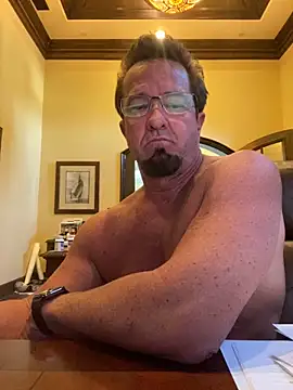 sluttydylan online show from 11/11/25, 09:37