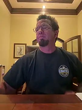 Snapshot of sluttydylan chatting on 05/16/26, 12:40 sluttydylan online show from 05/16/26, 12:40