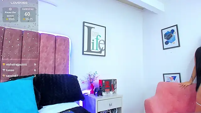 Snapshot of KathyShine chatting on 01/10/25, 03:06 KathyShine online show from 01/10/25, 03:06