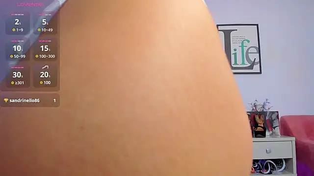 Snapshot of KathyShine chatting on 02/01/25, 02:45 KathyShine online show from 02/01/25, 02:45