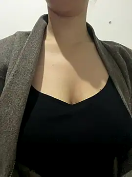 farah-36 online show from 12/17/25, 09:43