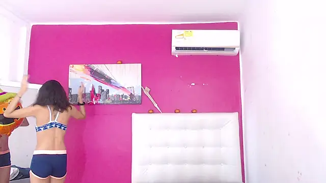 nextdoor fantasy1 online show from 11/06/25, 03:29