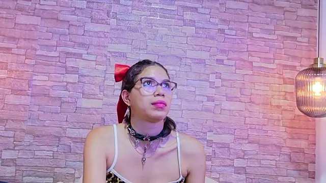 Snapshot of nextdoor_fantasy1 chatting on 04/09/26, 06:19 nextdoor fantasy1 online show from 04/09/26, 06:19