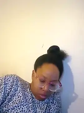 madamsensuale online show from 01/19/25, 11:00