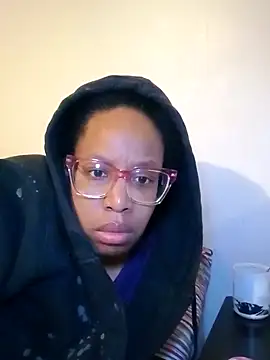 madamsensuale online show from 02/18/25, 06:15