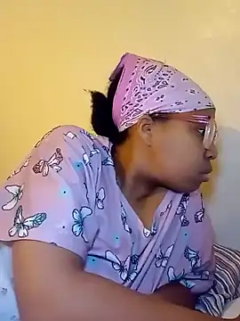 madamsensuale online show from 02/22/25, 12:49