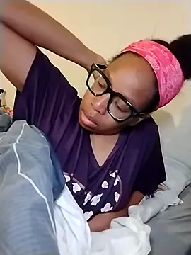 madamsensuale online show from 03/22/25, 06:33