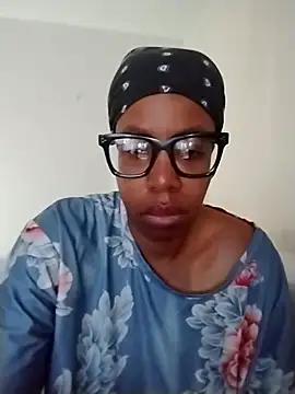 madamsensuale online show from 12/16/25, 01:49