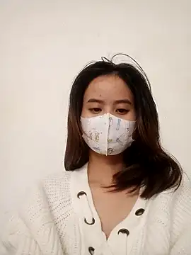 Snapshot of Nobita2z chatting on 01/15/25, 06:12 Nobita2z online show from 01/15/25, 06:12