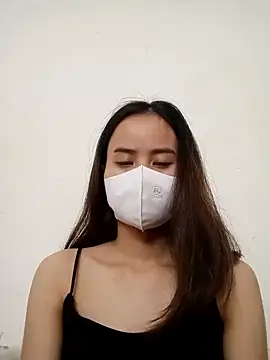 Snapshot of Nobita2z chatting on 02/28/25, 04:43 Nobita2z online show from 02/28/25, 04:43