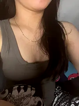 Snapshot of Nobita2z chatting on 09/13/25, 03:56 Nobita2z online show from 09/13/25, 03:56