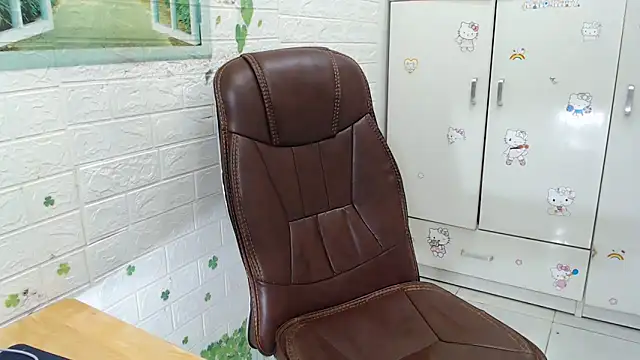 Snapshot of Soul6996 chatting on 11/03/25, 12:50 Soul6996 online show from 11/03/25, 12:50