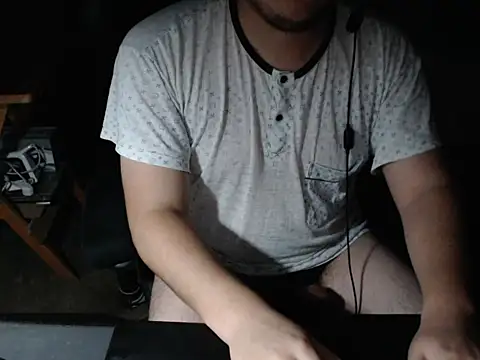 thealfawolf01 online show from 10/19/25, 12:44