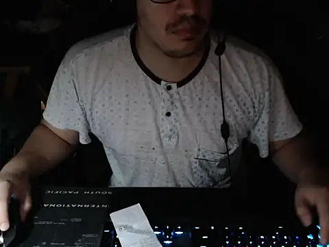 thealfawolf01 online show from 05/30/26, 02:41