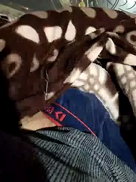 Snapshot of cumshotboy01 chatting on 12/09/24, 05:19 cumshotboy01 online show from 12/09/24, 05:19