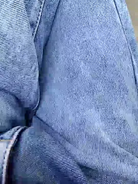 Snapshot of cumshotboy01 chatting on 03/08/25, 08:11 cumshotboy01 online show from 03/08/25, 08:11