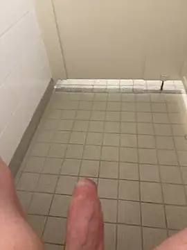 Snapshot of pete4445 chatting on 03/06/26, 02:13 pete4445 online show from 03/06/26, 02:13