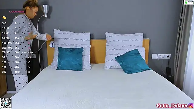 PannaDakota online show from 03/01/25, 05:52