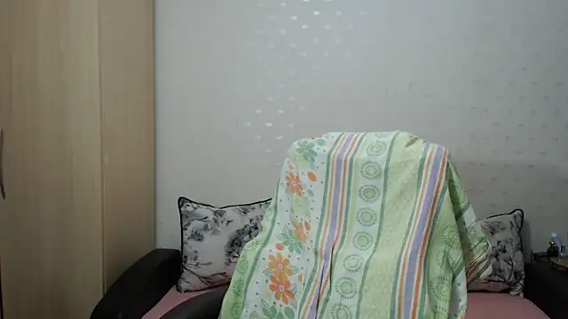 PrinceEagle online show from 12/03/25, 08:18