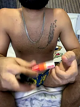 Snapshot of Anderbas18 chatting on 11/08/25, 04:40 Anderbas18 online show from 11/08/25, 04:40