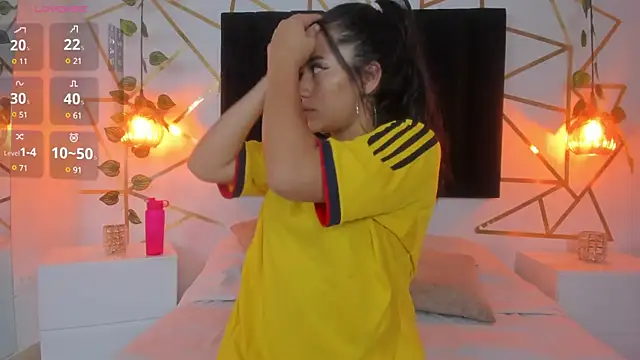 Megan Thompsonn online show from 01/28/25, 06:39