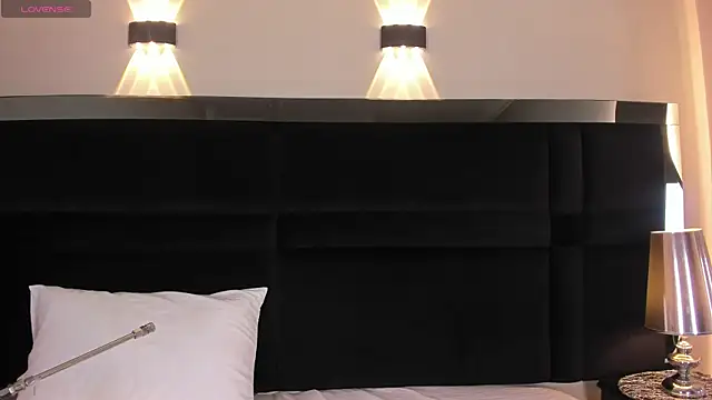 LiaTink online show from 07/10/26, 11:35