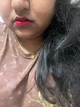 smile pretty online show from 01/19/25, 07:04