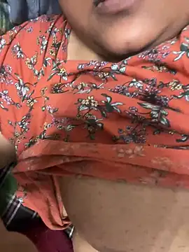 smile pretty online show from 02/15/25, 11:50