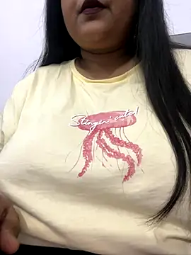 smile pretty online show from 09/25/25, 09:57