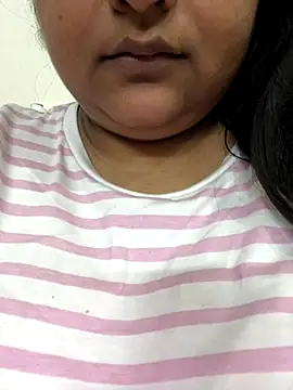 smile pretty online show from 10/08/25, 07:55