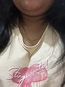 smile pretty online show from 03/12/26, 02:39