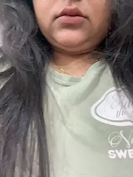 smile pretty online show from 03/19/26, 05:06