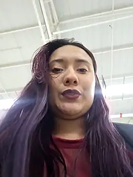 Snapshot of Blushing_Katy chatting on 02/16/25, 12:19 Blushing Katy online show from 02/16/25, 12:19