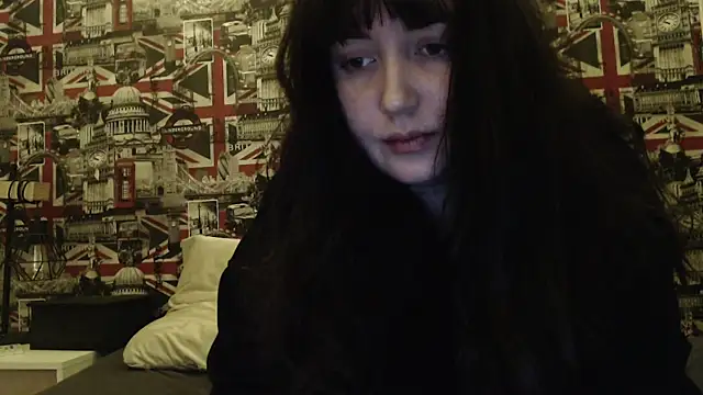 Lynylou online show from 02/21/26, 08:54