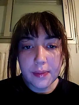 Snapshot of Lynylou chatting on 05/19/26, 03:02 Lynylou online show from 05/19/26, 03:02