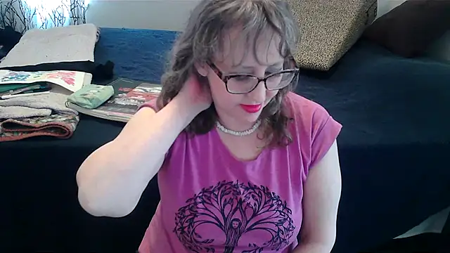 LilyLuscious online show from 03/12/25, 10:17