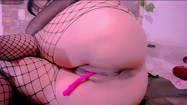 Snapshot of CrazyRousex chatting on 04/13/26, 03:50 CrazyRousex online show from 04/13/26, 03:50