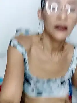 Snapshot of BarbaraMature chatting on 12/04/24, 05:00 BarbaraMature online show from 12/04/24, 05:00