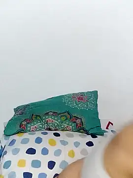 Snapshot of BarbaraMature chatting on 01/17/25, 06:02 BarbaraMature online show from 01/17/25, 06:02