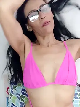 Snapshot of BarbaraMature chatting on 03/15/26, 06:36 BarbaraMature online show from 03/15/26, 06:36