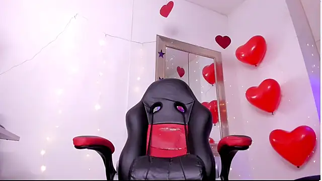 angel hardy dl online show from 03/25/26, 10:54