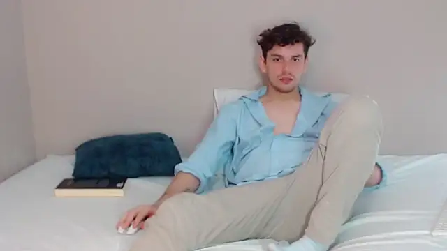 Elio555 online show from 12/24/24, 12:00