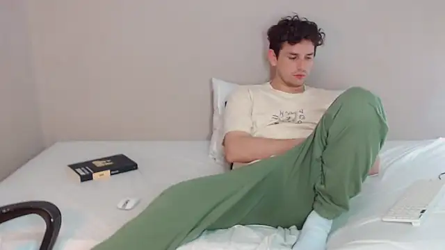 Elio555 online show from 01/09/25, 03:47