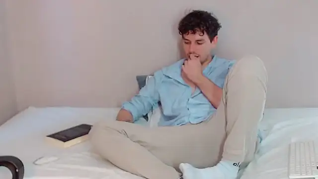 Elio555 online show from 01/12/25, 07:53