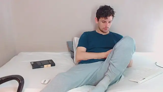 Elio555 online show from 01/18/25, 08:40