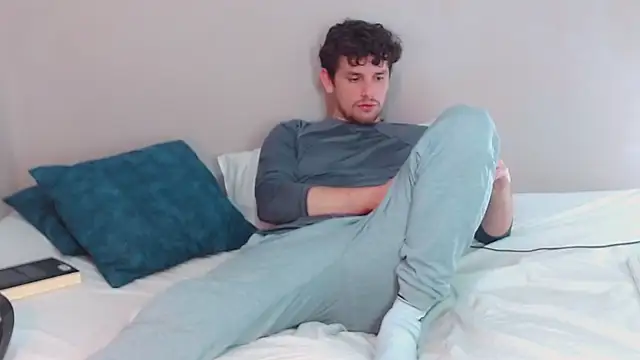 Elio555 online show from 01/26/25, 02:35